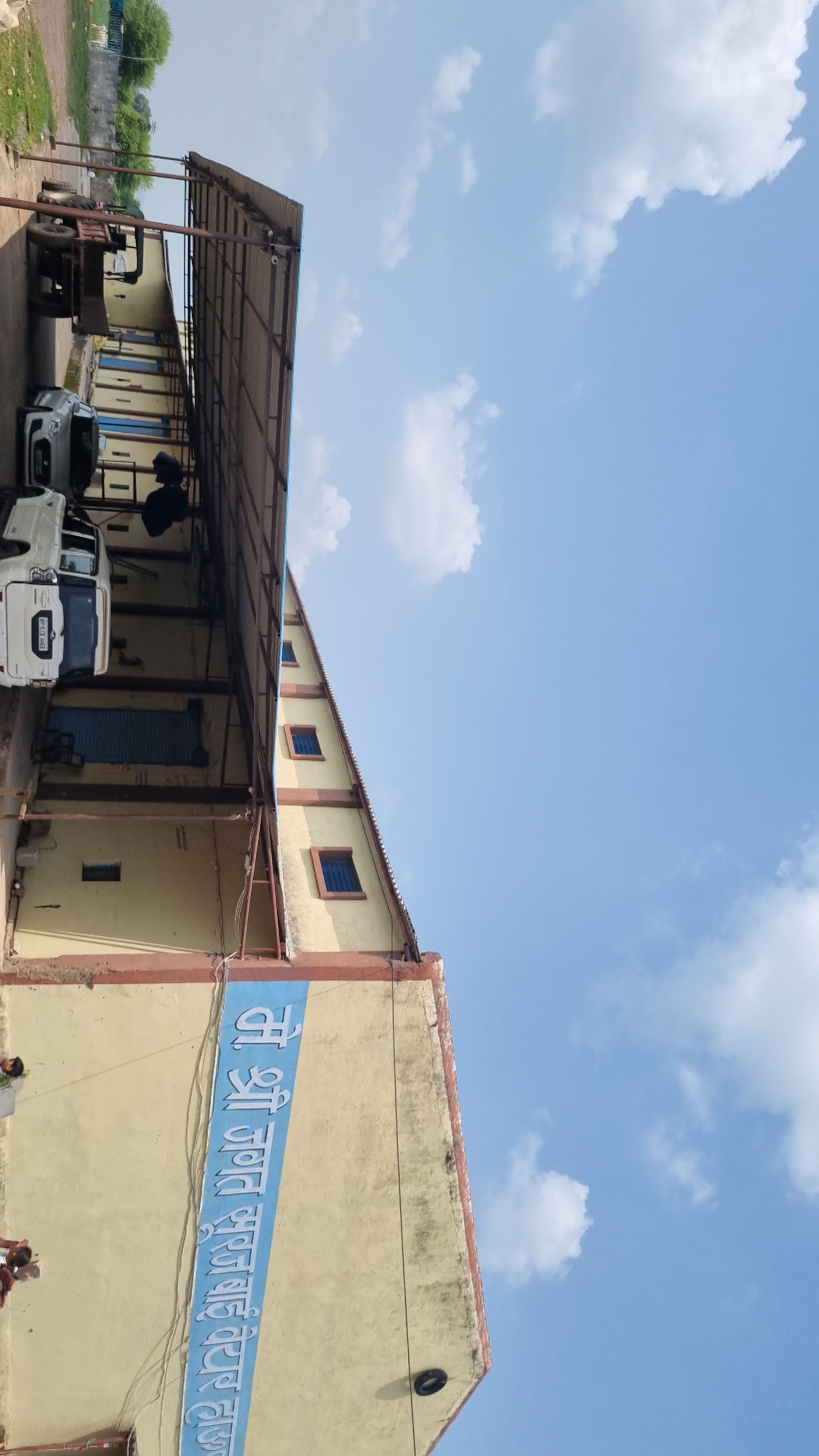  Ready to move Warehouse for Rent in Garhakota  SagarGarhakota 